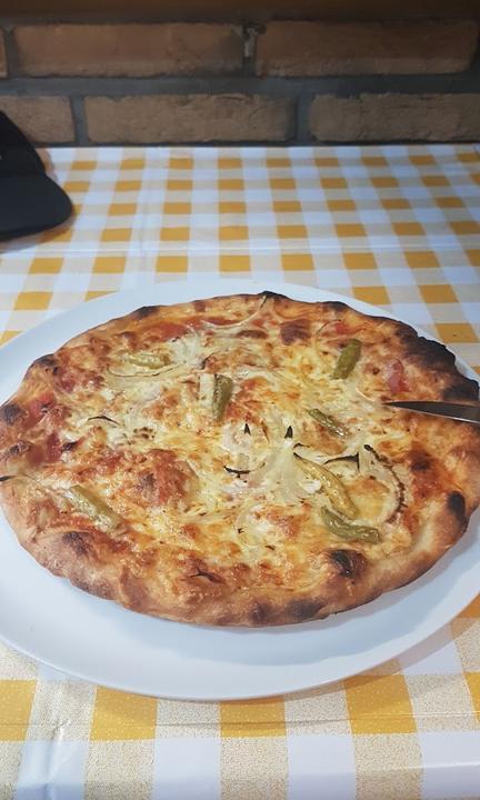 Pizzeria la Taverna bei Benito